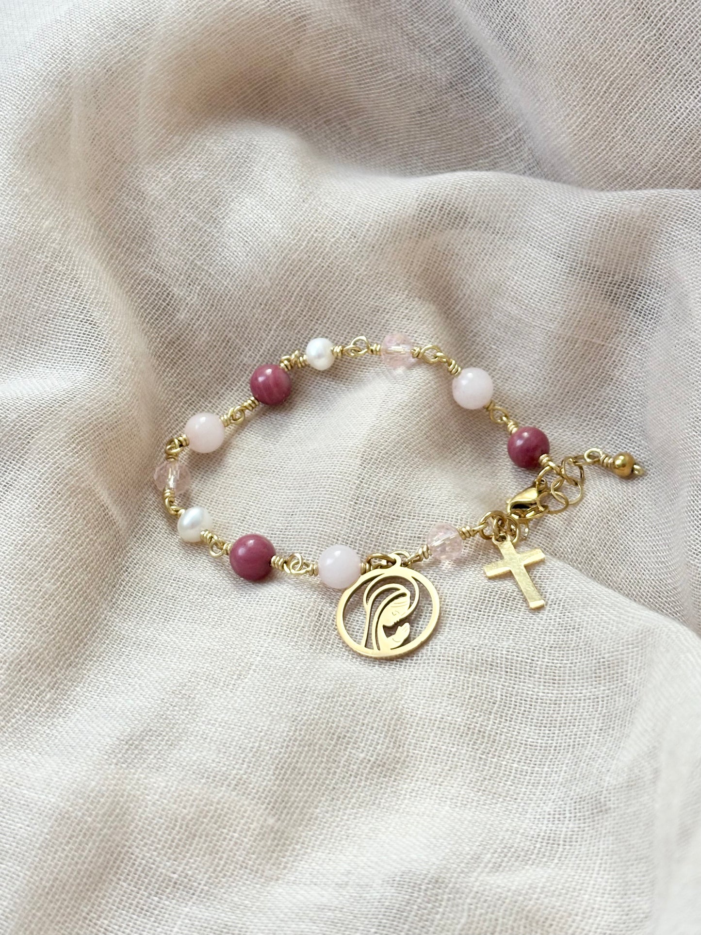 Dizainier AMOUR - Rhodonite, Quartz Rose, Perle d'eau douce et Perle de verre